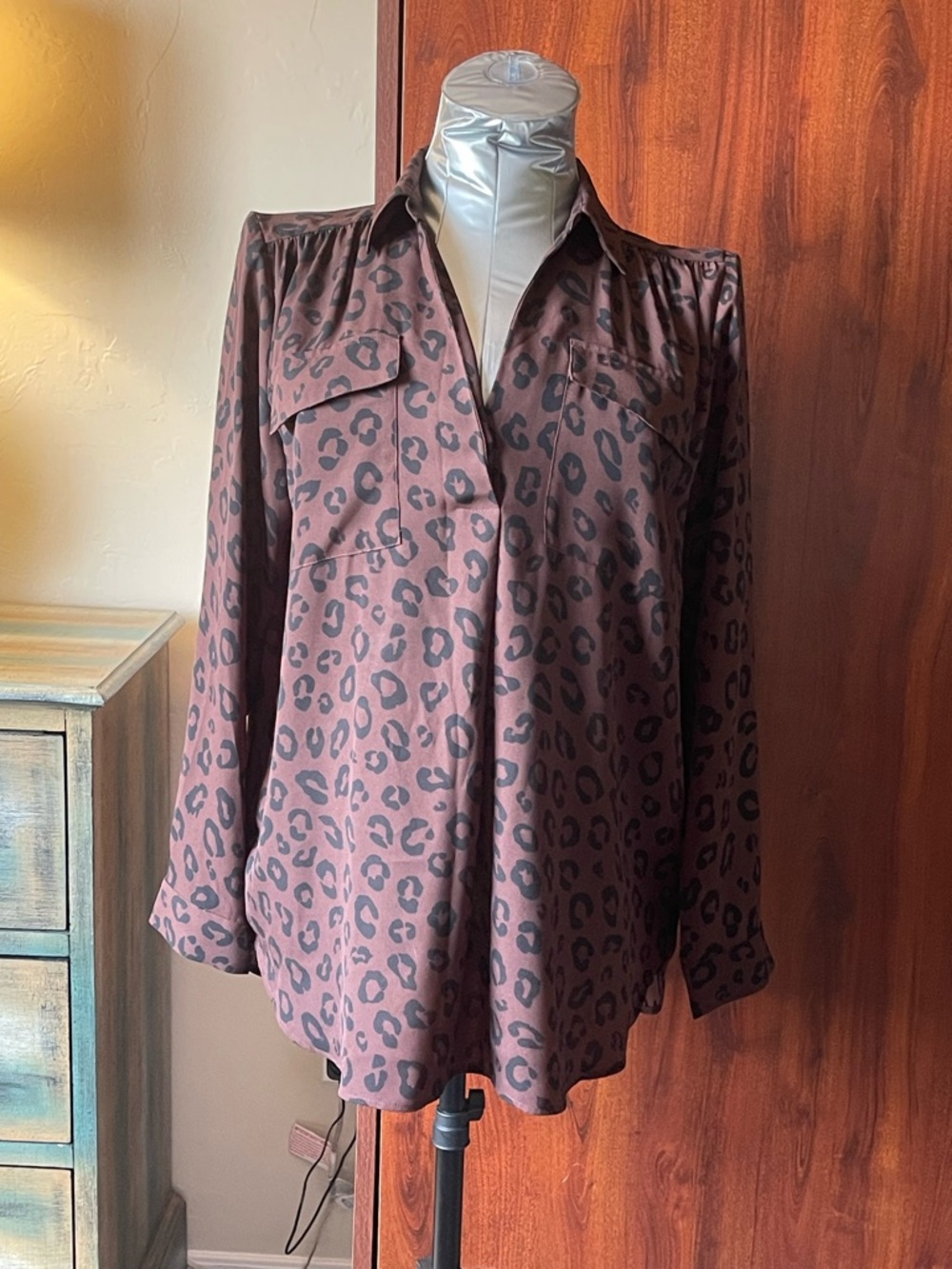 Ann Taylor Brown Leopard Print Quarter Button-Down Shirt/Tunic